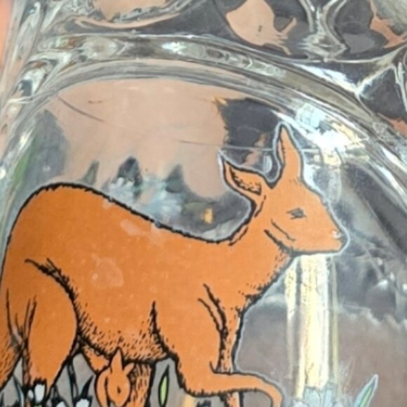 VINTAGE ARTMARK CHICAGO LTD 1990 Rare Mama and Baby Kangaroo Glass Bell - Picture 7 of 7